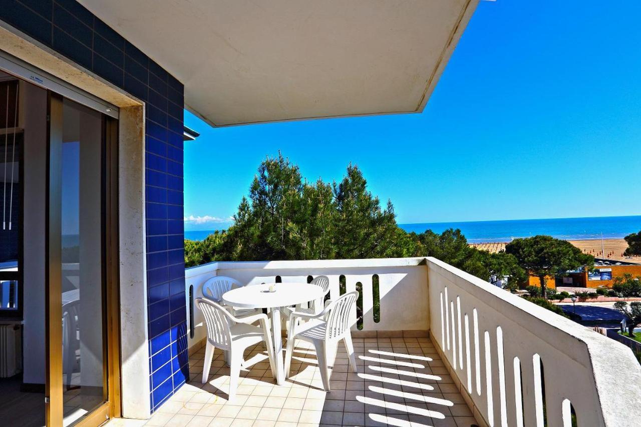 Apartment Blu Residence Линяно Сабиадоро Екстериор снимка